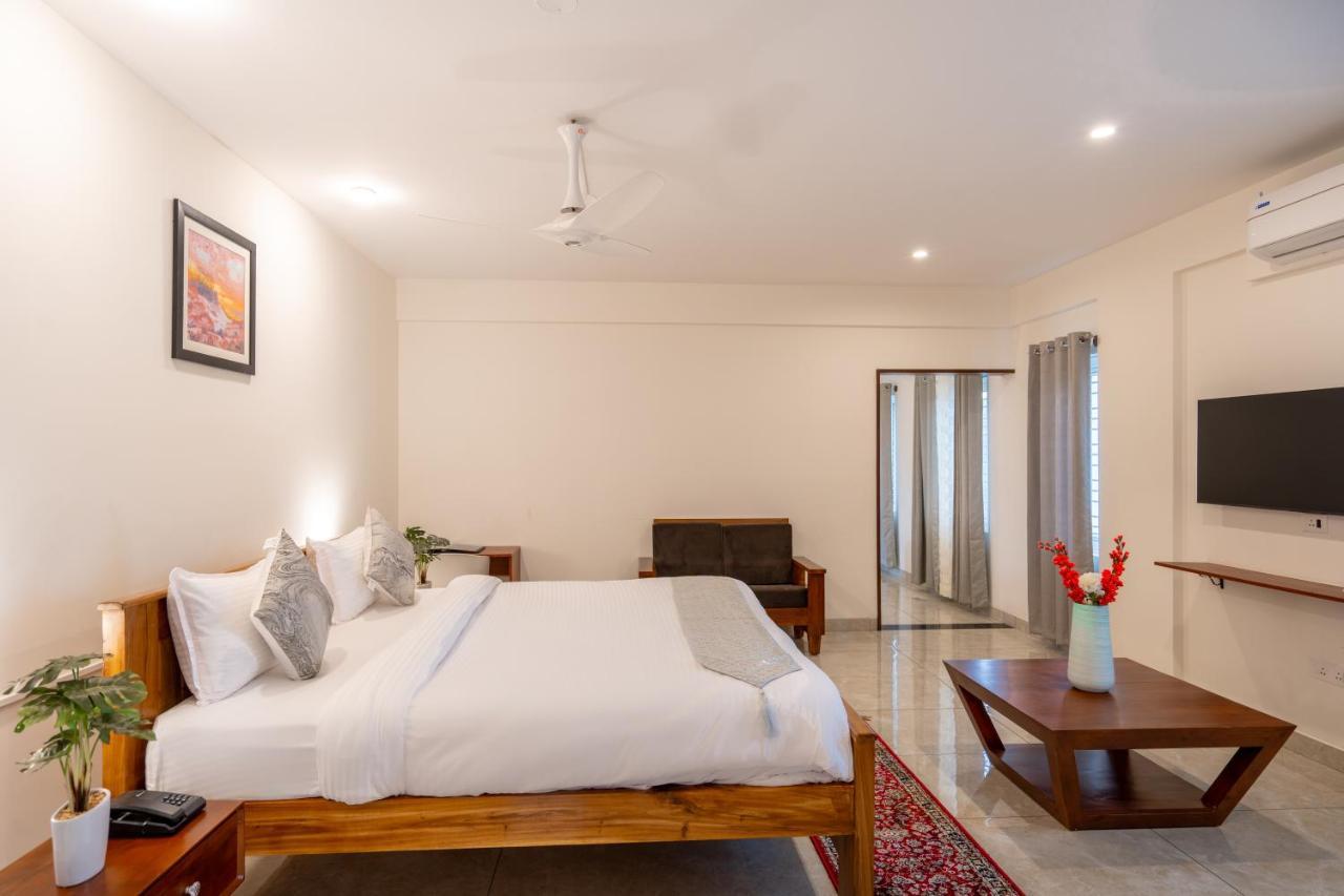 The Silver Chimes Suites بنغالور المظهر الخارجي الصورة