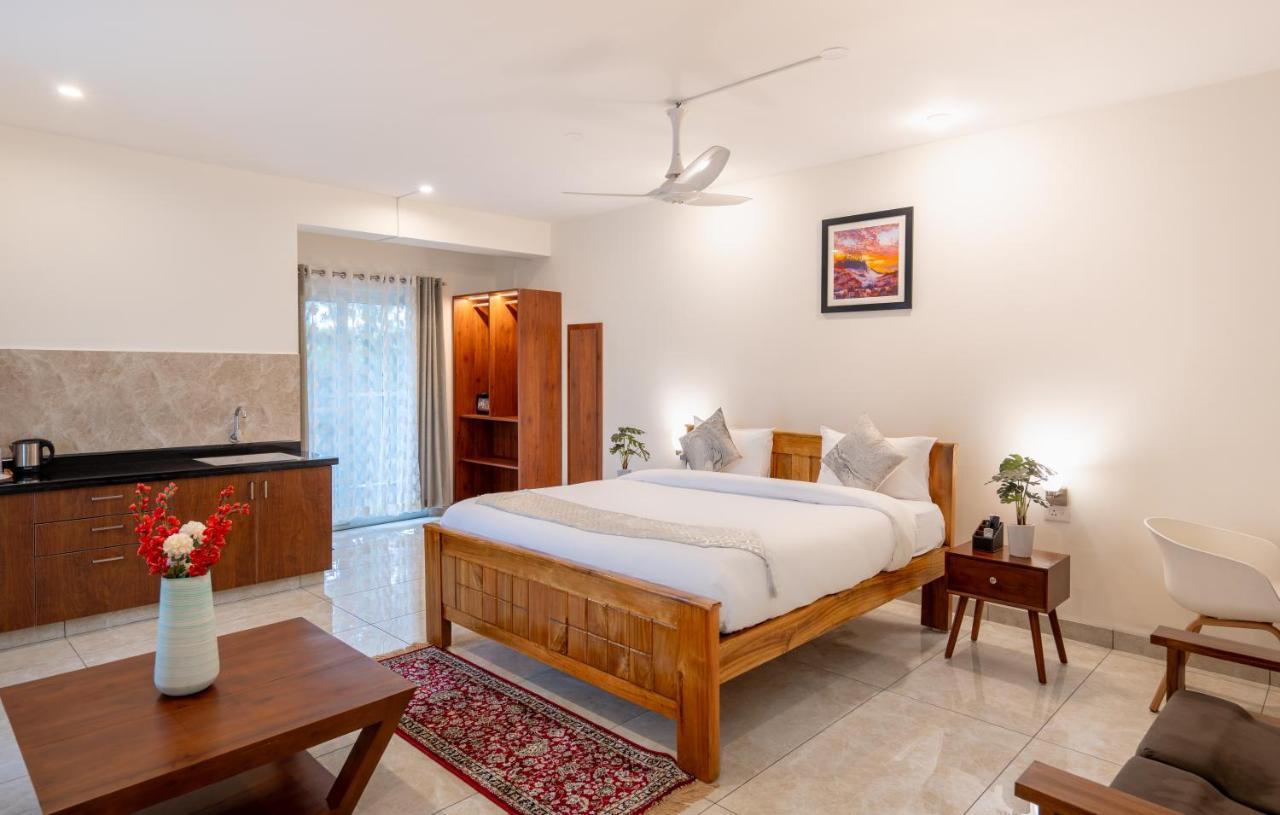 The Silver Chimes Suites بنغالور المظهر الخارجي الصورة